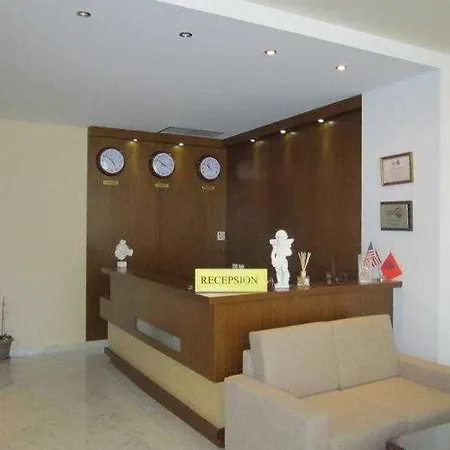 Perla Hotel 4*