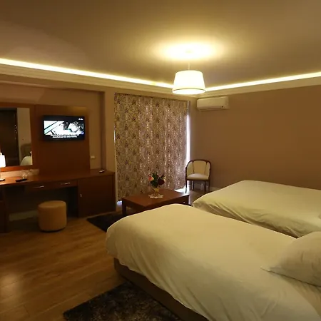 Hotell Perla 4*