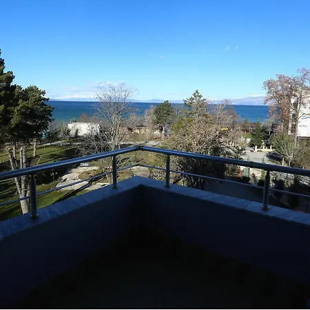 Perla Pogradec