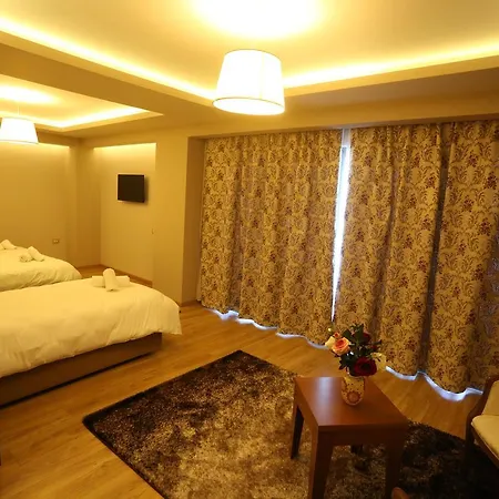 Perla 4* Pogradec