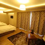 Perla 4* 포그라데츠