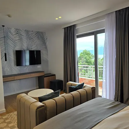 Perla Hotel