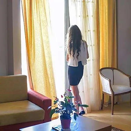 Perla 4*