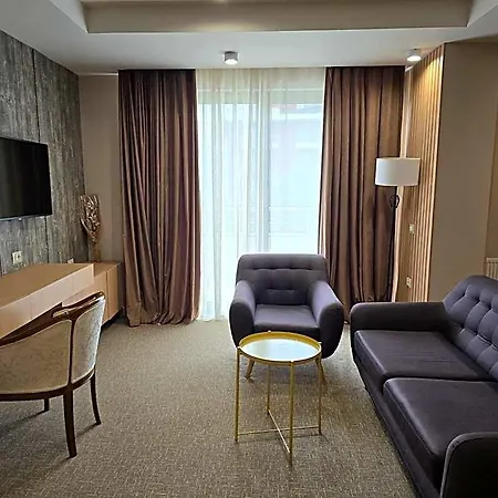 Perla Hotel